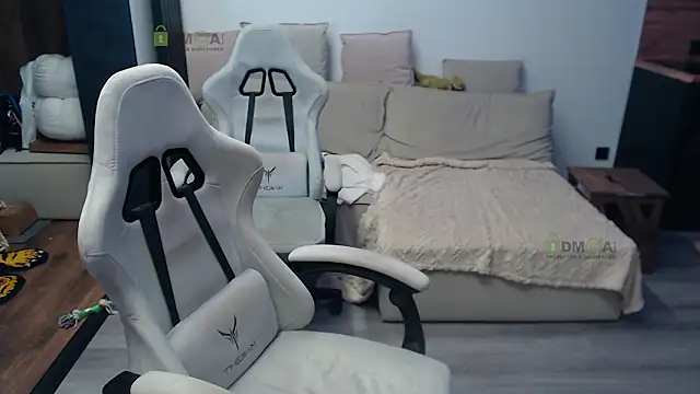 Snapshot of Sunny-Girl1 chatting on 12, 2, 2026 Sunny-Girl1 online show from 12, 2, 2026