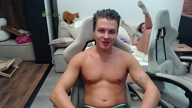 Sunny-Girl1 online show from 17, 10, 2025