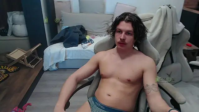 Sunny-Girl1 online show from 10, 4, 2026