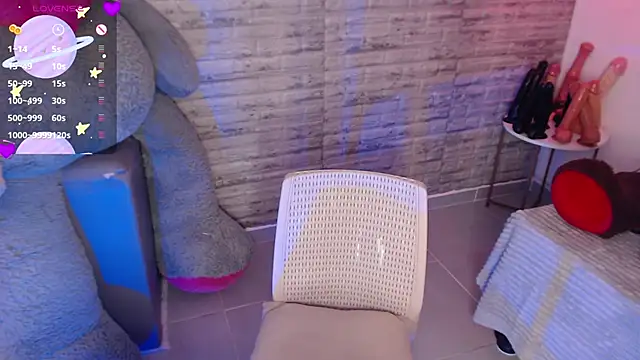 Snapshot of TinnaCobb chatting on 16, 6, 2026 TinnaCobb online show from 16, 6, 2026