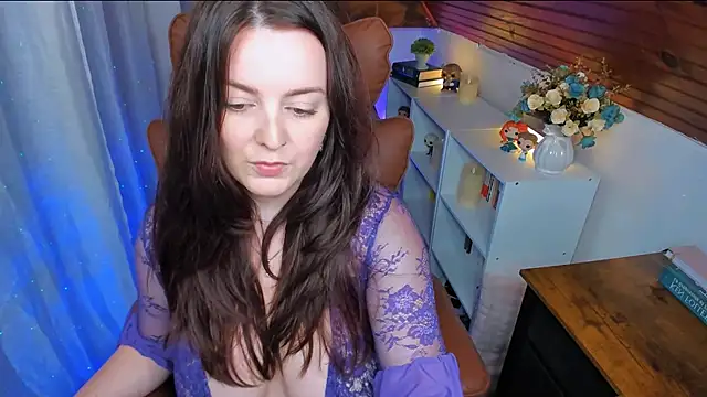 ErinMarshall online show from 18, 9, 2025