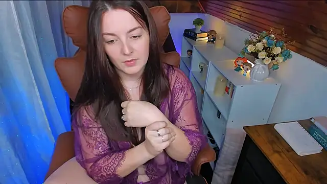 ErinMarshall online show from 22, 9, 2025