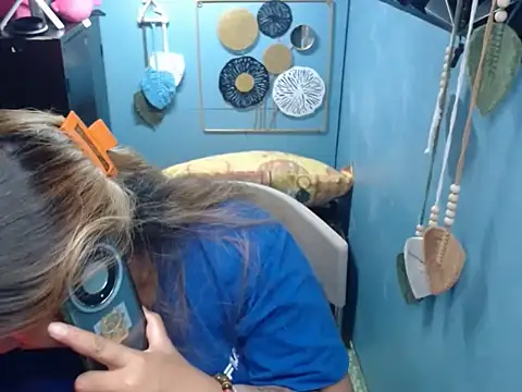 ambersmile online show from 18, 11, 2025