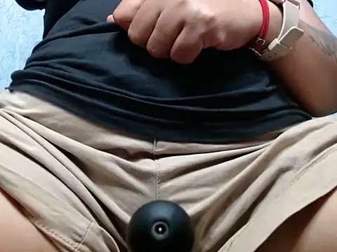 Snapshot of ambersmile chatting on 2, 3, 2026 ambersmile online show from 2, 3, 2026