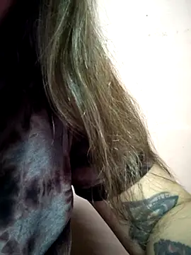 ambersmile online show from 4, 3, 2026