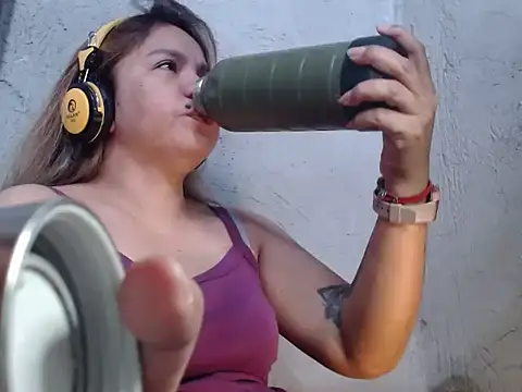 Snapshot of ambersmile chatting on 12, 2, 2026 ambersmile online show from 12, 2, 2026