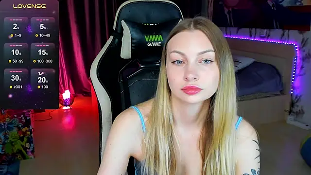 BiMolly online show from 13, 11, 2025