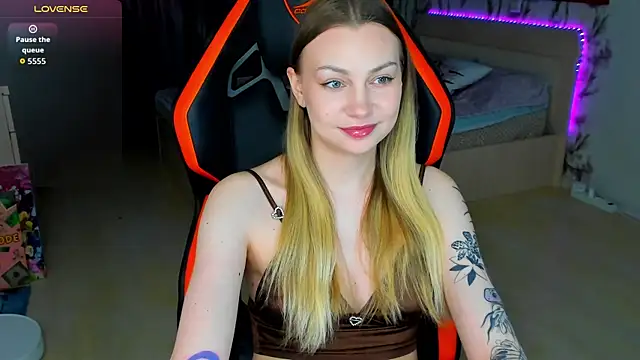 BiMolly online show from 11, 5, 2026