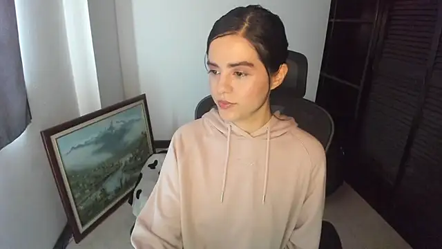 mia collins x online show from 13, 9, 2025