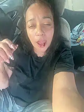 PichyPrettyPussy online show from 18, 2, 2026