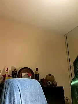 PichyPrettyPussy online show from 1, 12, 2025