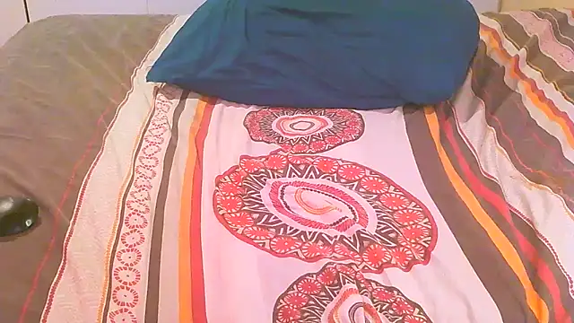 MatureBoobsDiva online show from 7, 12, 2024