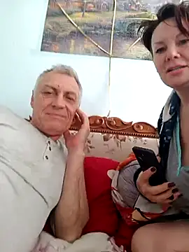  lady red  online show from 3, 3, 2025