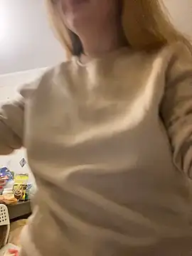 Snapshot of -MimmiLissa- chatting on 19, 11, 2025 -MimmiLissa- online show from 19, 11, 2025