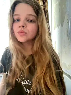 Snapshot of -MimmiLissa- chatting on 9, 9, 2025 -MimmiLissa- online show from 9, 9, 2025