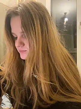 Snapshot of -MimmiLissa- chatting on 19, 10, 2025 -MimmiLissa- online show from 19, 10, 2025