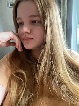 Snapshot of -MimmiLissa- chatting on 12, 3, 2025 -MimmiLissa- online show from 12, 3, 2025