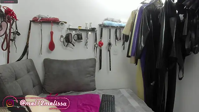 mel12meli online show from 23, 12, 2024