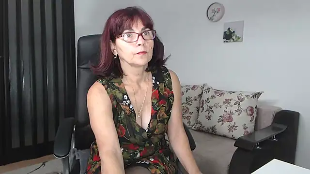 Snapshot of helua54 chatting on 24, 9, 2025 helua54 online show from 24, 9, 2025