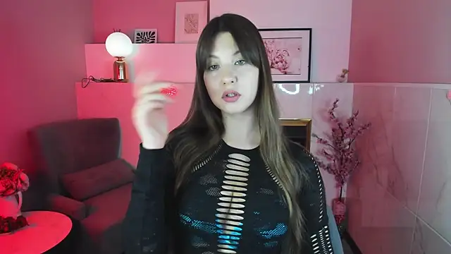 Snapshot of ElizaMild chatting on 4, 11, 2025 ElizaMild online show from 4, 11, 2025