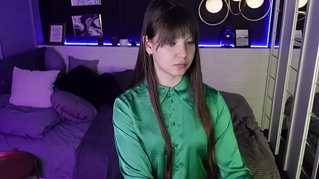 Snapshot of ElizaMild chatting on 21, 2, 2025 ElizaMild online show from 21, 2, 2025