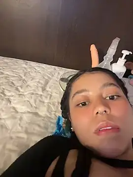 Naiara sex online show from 5, 6, 2026