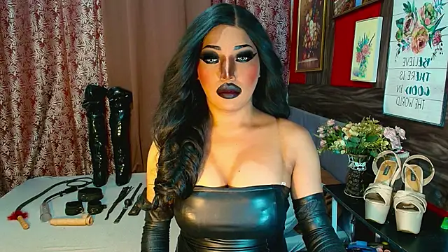 trixxielicious online show from 16, 7, 2026