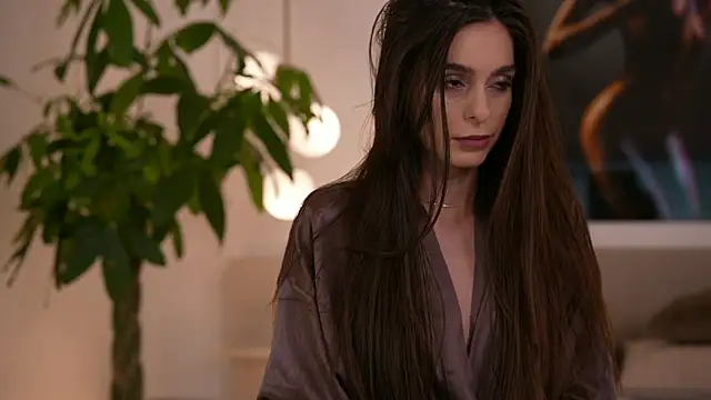 DoviaClaire online show from 6, 10, 2025