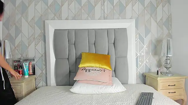 Princsgirl  online show from 2, 3, 2026