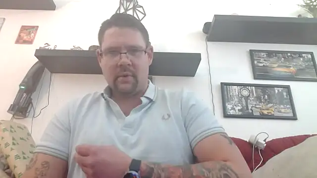 sexykevin17cm online show from 18, 2, 2026