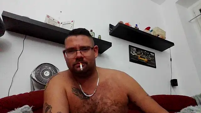 sexykevin17cm online show from 3, 10, 2025