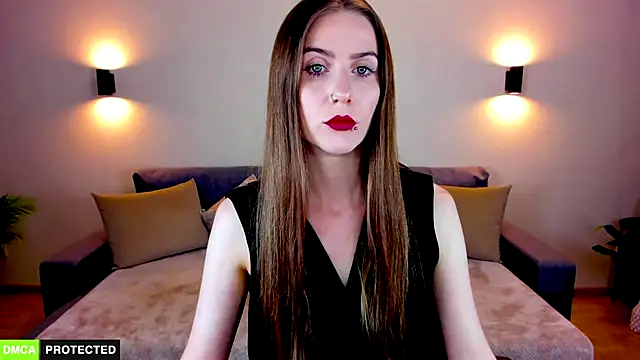 TheWoman   online show from 3, 10, 2025