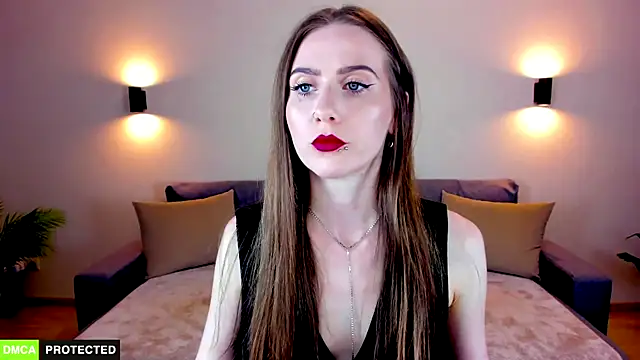 TheWoman   online show from 16, 9, 2025