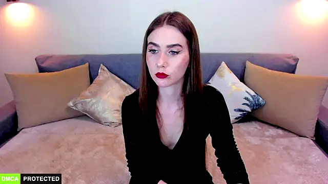 TheWoman   online show from 19, 3, 2025