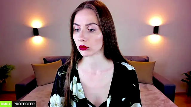 TheWoman   online show from 12, 10, 2025