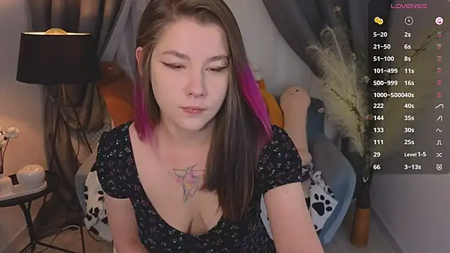 Mira Falls online show from 20, 10, 2025