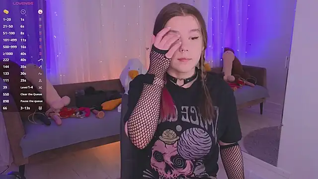 Mira Falls online show from 26, 3, 2026