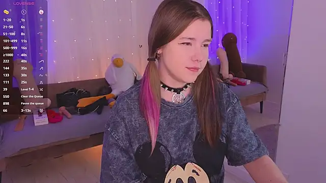 Mira Falls online show from 21, 3, 2026