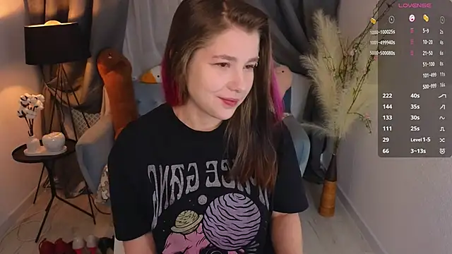 Mira Falls online show from 24, 9, 2025