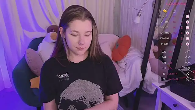 Mira Falls online show from 27, 5, 2026