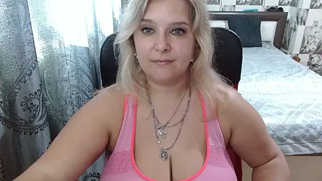 Snapshot of Boolochka chatting on 15, 7, 2026 Boolochka online show from 15, 7, 2026
