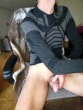 Snapshot of Python43 chatting on 15, 1, 2026 Python43 online show from 15, 1, 2026