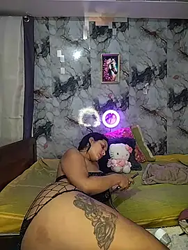 Shantal Lovee online show from 11, 7, 2026