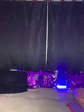 Snapshot of Shantal_Lovee chatting on 13, 1, 2025 Shantal Lovee online show from 13, 1, 2025