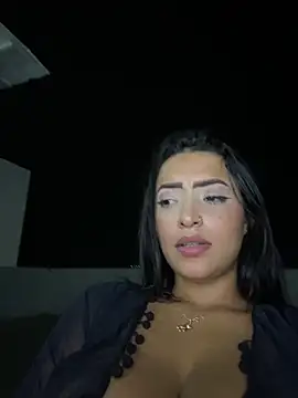 Snapshot of Shantal_Lovee chatting on 15, 1, 2025 Shantal Lovee online show from 15, 1, 2025