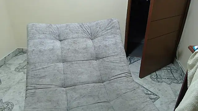 antara hotgirl online show from 14, 1, 2026