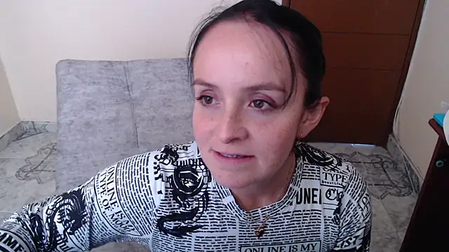 antara hotgirl online show from 25, 11, 2025