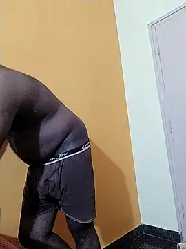 Snapshot of Indianguymohan chatting on 30, 10, 2025 Indianguymohan online show from 30, 10, 2025