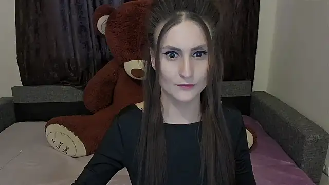 gwenBest online show from 16, 2, 2025