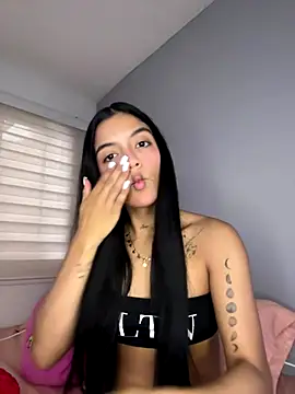 Snapshot of Sammy_pink chatting on 28, 9, 2025 Sammy pink online show from 28, 9, 2025